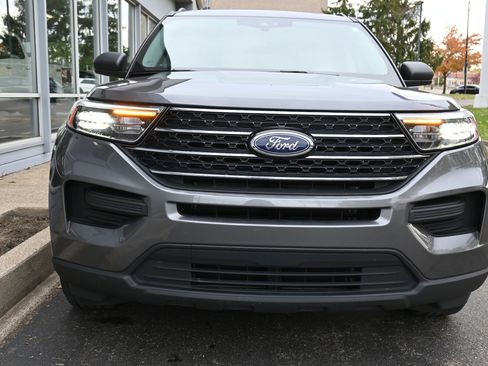 Used 2021 Ford Explorer XLT w/ Class III Trailer Tow Package image 2