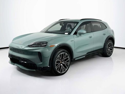 New 2026 Porsche Cayenne Electric AWD/4WD image 1
