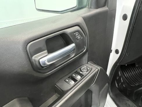 Used 2023 GMC Sierra 1500 Pro w/ Pro Value Package image 11