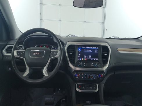 Used 2023 GMC Acadia SLE w/ Driver Convenience Package image 17