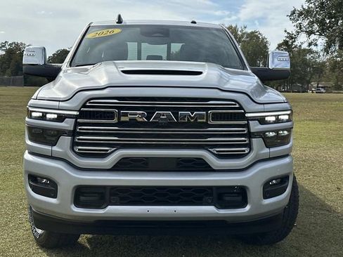 New 2026 RAM 2500 Laramie AWD/4WD image 3