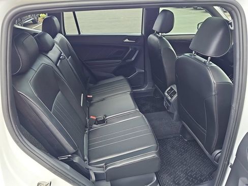 Used 2022 Volkswagen Tiguan SE R-Line AWD/4WD image 28