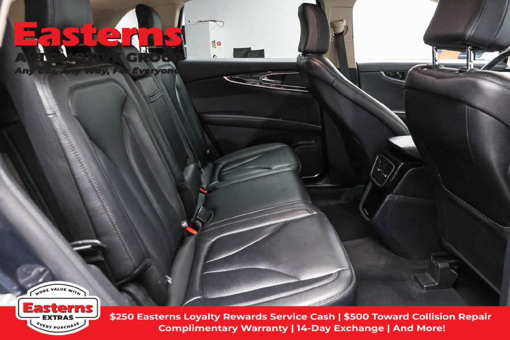 Used 2023 Lincoln Nautilus AWD image 24
