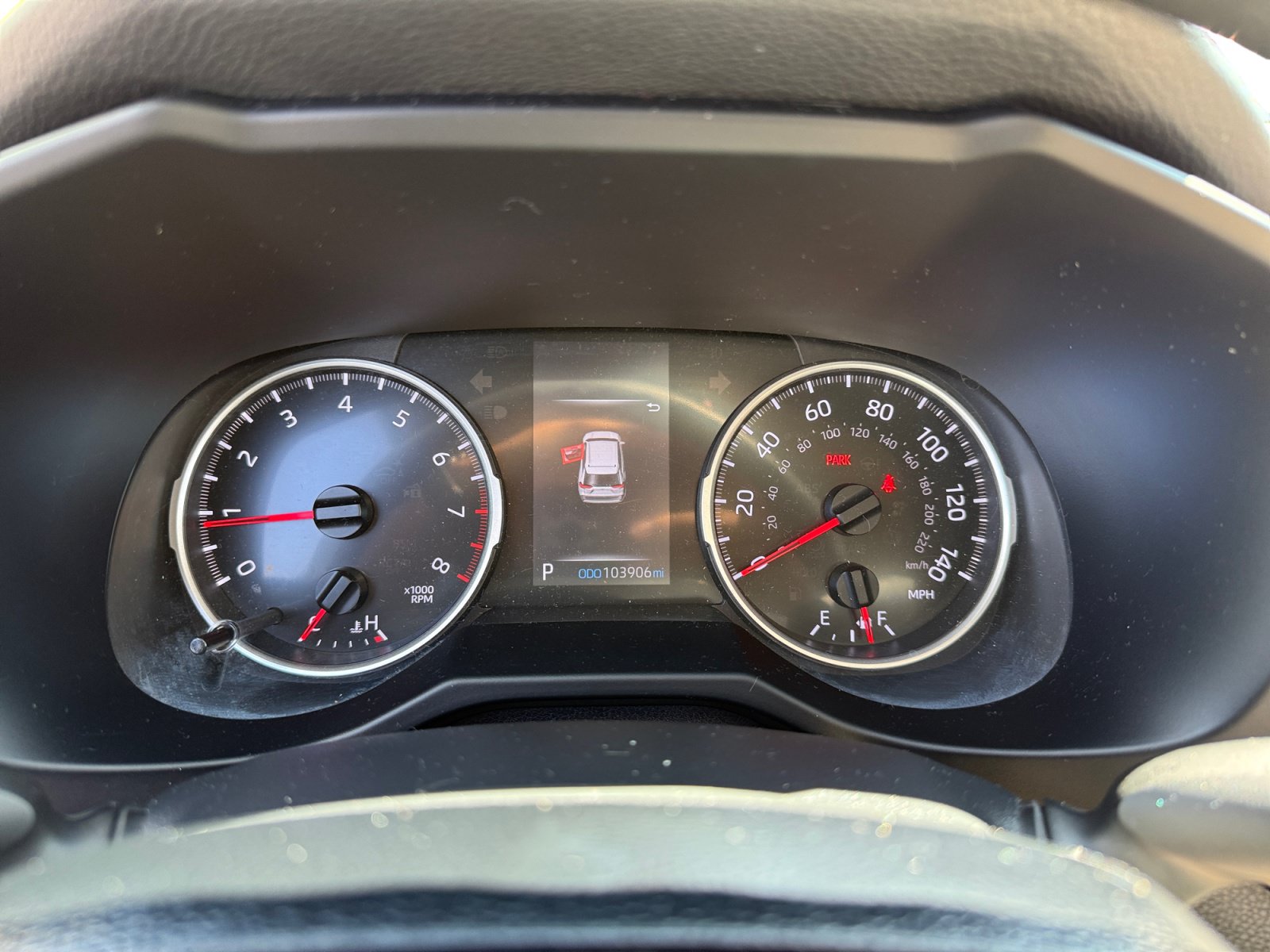 Used 2021 Toyota RAV4 LE FWD image 11