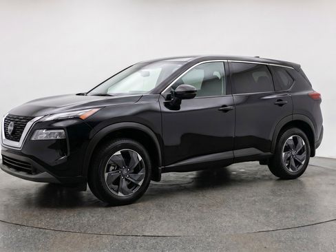 Used 2025 Nissan Rogue SV AWD/4WD image 3