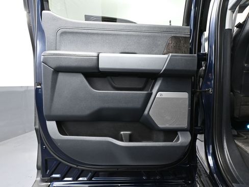 Used 2023 Ford F250 Lariat w/ FX4 Off-Road Package image 37