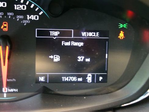 Used 2019 Chevrolet Trax LT w/ LT Convenience Package AWD/4WD image 22