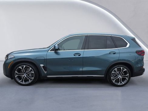 New 2026 BMW X5 xDrive50e AWD/4WD image 6