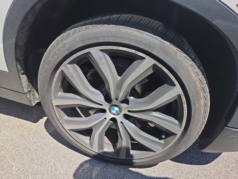 Used 2018 BMW X2 sDrive28i w/ Convenience Package FWD image 2