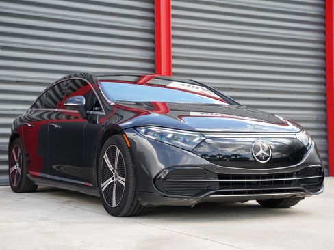 Used 2023 Mercedes-Benz EQS 450+ Sedan image 6