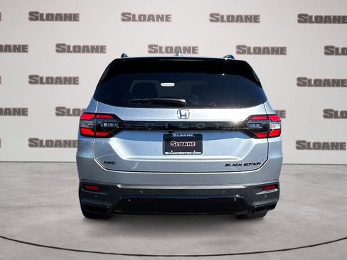 New 2026 Honda Pilot Black Edition image 4