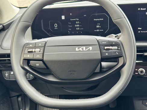 New 2025 Kia EV6 Light w/ Light LR Technology Package image 30