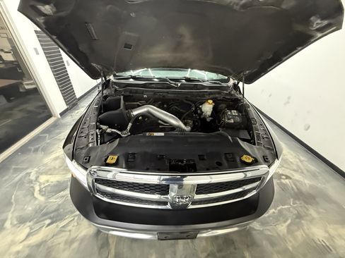 Used 2016 RAM 1500 ST w/ SXT Appearance Group image 24