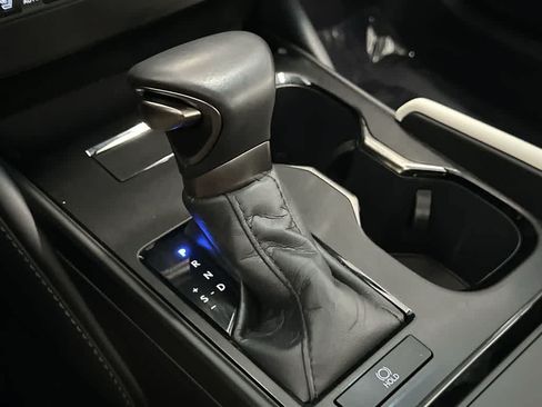 Used 2025 Lexus ES 350 w/ Premium Package FWD image 21
