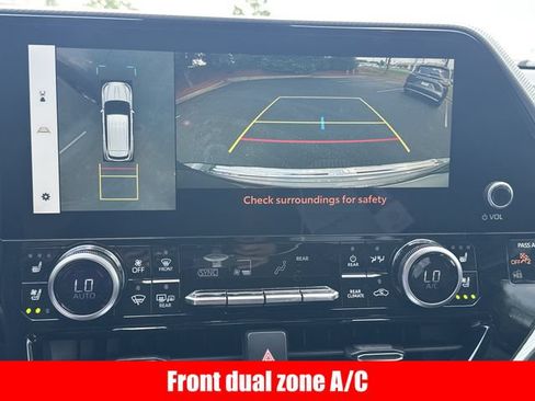 New 2026 Toyota Highlander Platinum AWD/4WD image 13