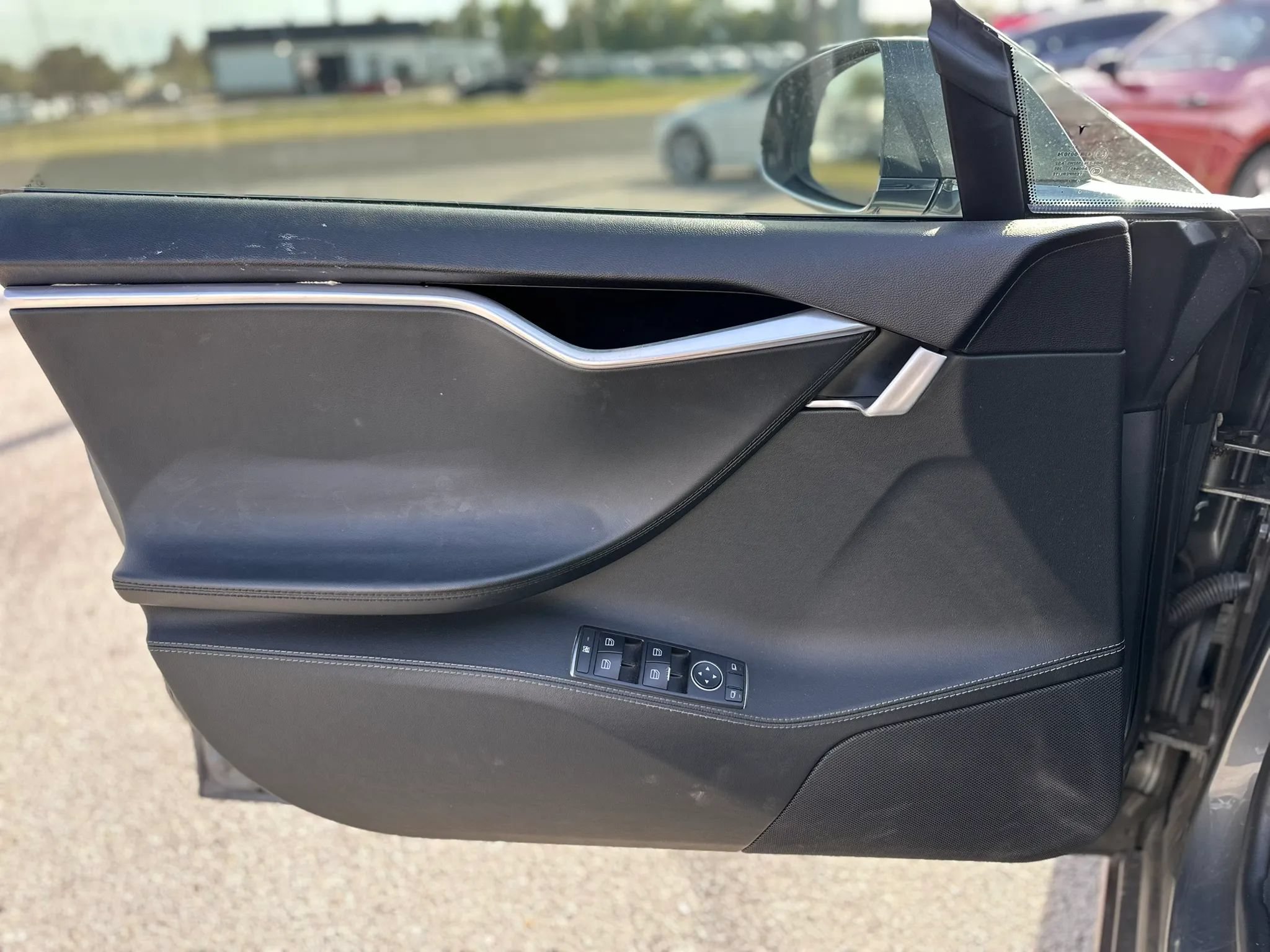 Used 2013 Tesla Model S Performance RWD image 21