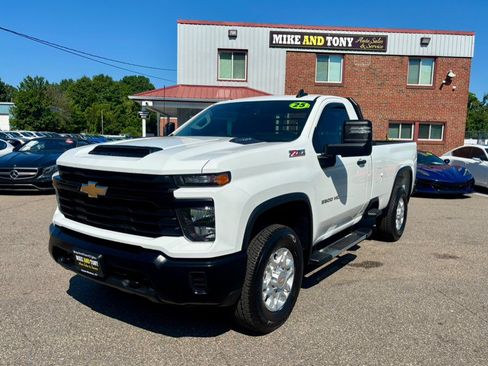 Used 2025 Chevrolet Silverado 3500 W/T w/ WT Convenience Package AWD/4WD image 1