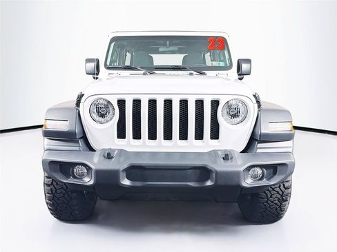 Used 2023 Jeep Wrangler Unlimited Sport AWD/4WD image 6
