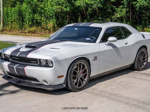 Used 2012 Dodge Challenger SRT8 w/ Premium Sound Group RWD image 14