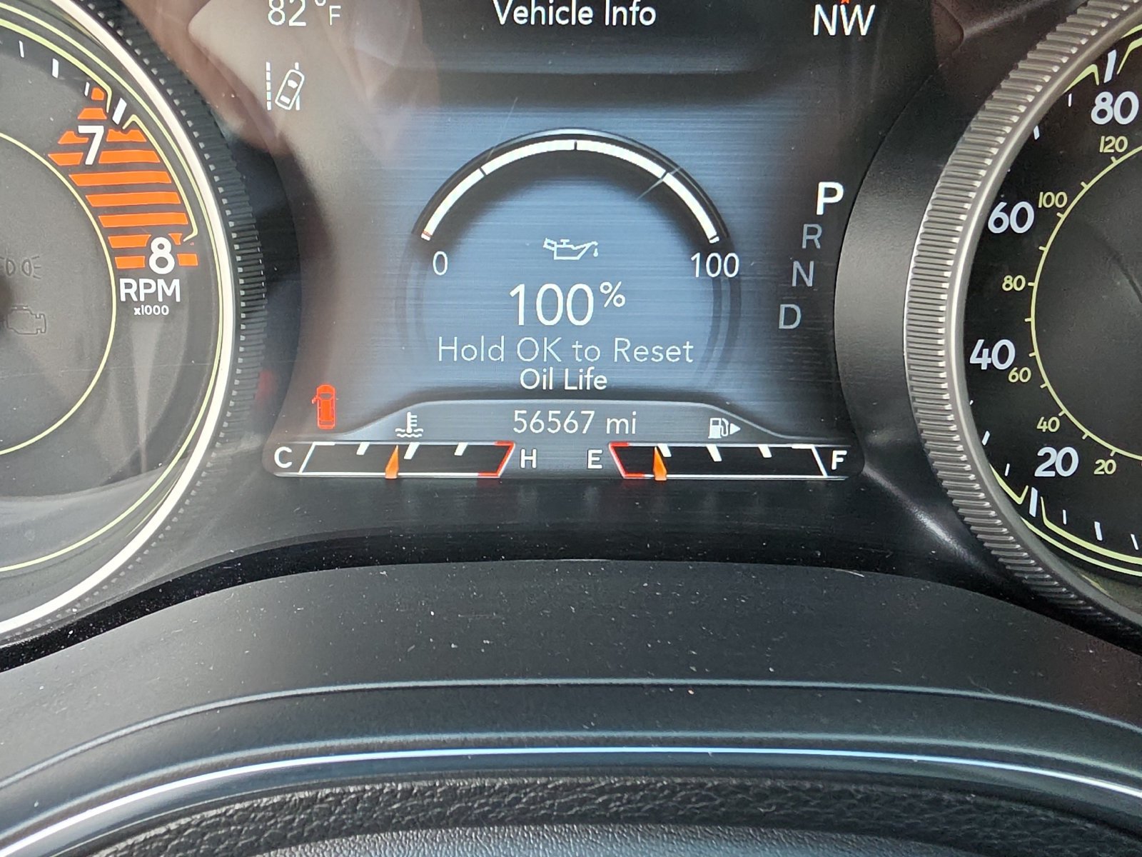 Used 2021 Jeep Cherokee Trailhawk w/ Sun, Sound & Nav Group AWD/4WD image 29