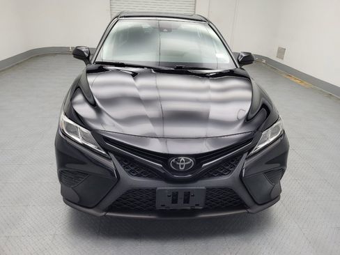 Used 2019 Toyota Camry SE image 14
