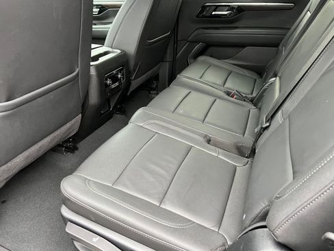 Used 2025 Chevrolet Tahoe LT image 10