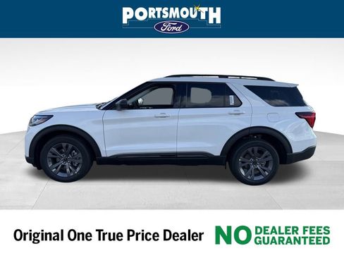 New 2026 Ford Explorer Active image 2