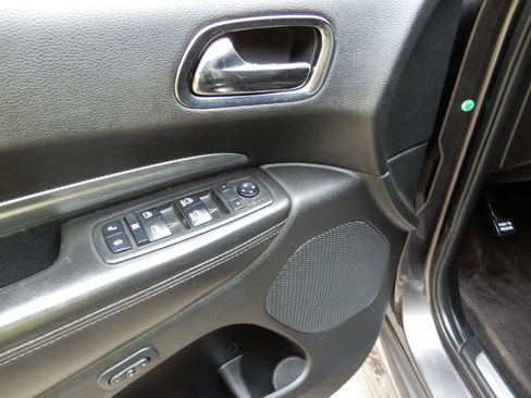 Used 2019 Dodge Durango R/T image 25