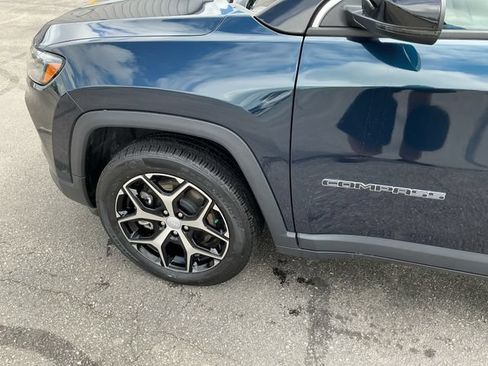 Used 2024 Jeep Compass Limited AWD/4WD image 19