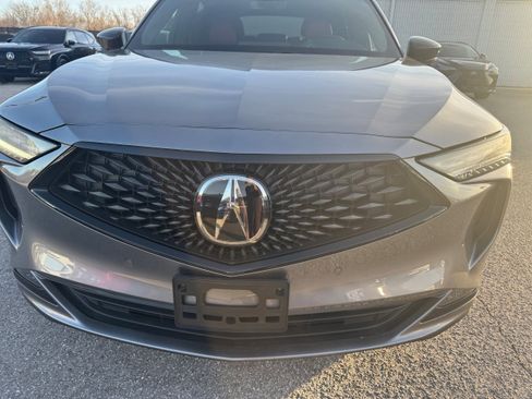 Used 2024 Acura MDX A-Spec image 3