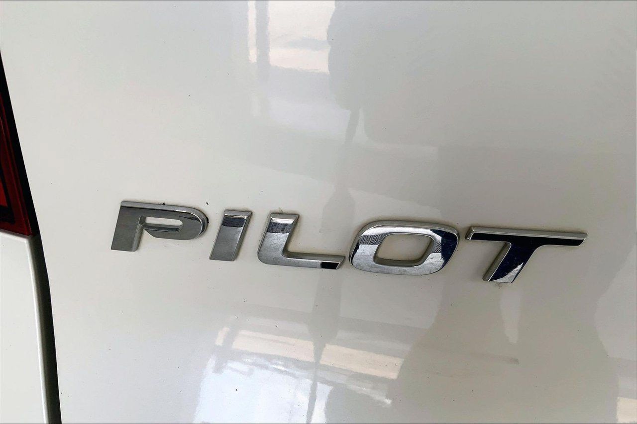 Used 2018 Honda Pilot EX-L image 31