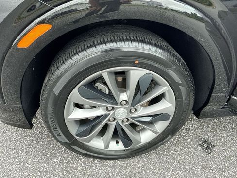 Certified 2023 Buick Encore GX Select w/ Sport Touring Package FWD image 31