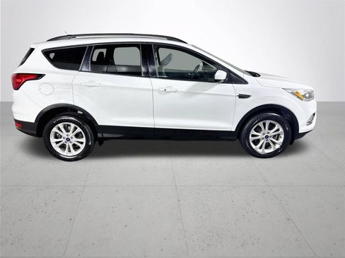 Used 2019 Ford Escape SEL AWD/4WD image 5