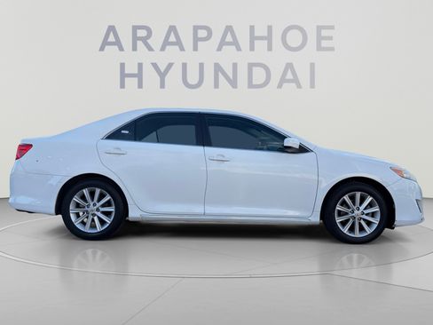 Used 2012 Toyota Camry XLE w/ Leather Pkg FWD image 6