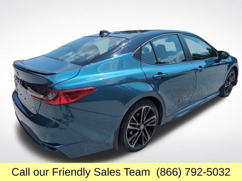 Used 2025 Toyota Camry XSE AWD/4WD image 6