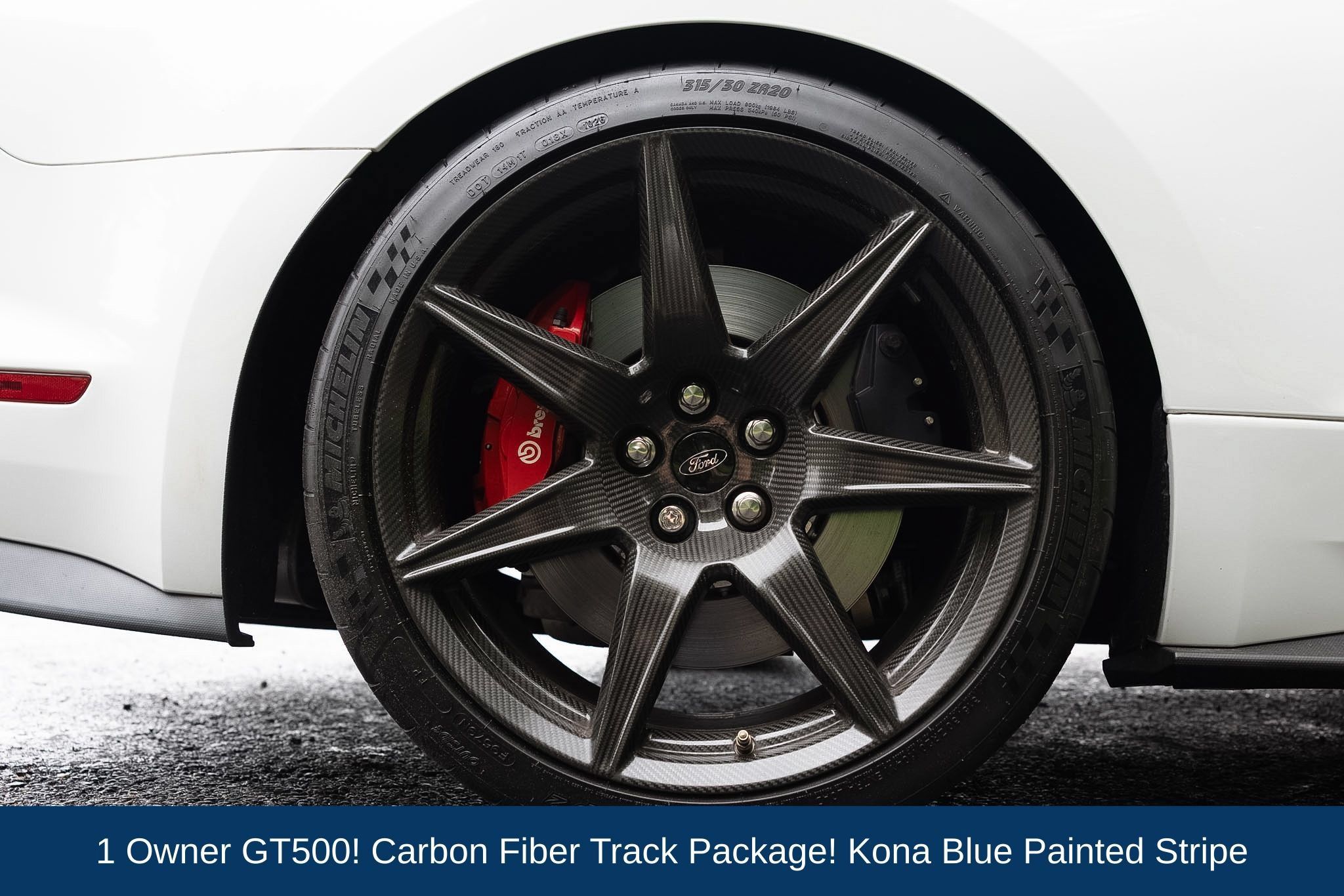 Used 2021 Ford Mustang Shelby GT500 w/ Carbon Fiber Track Pack RWD image 12