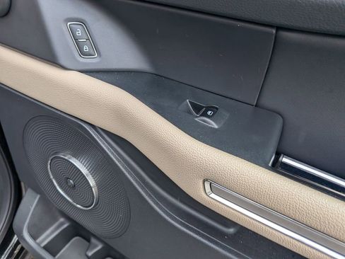 Used 2024 Ford Expedition Max Limited image 29