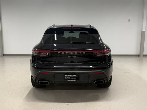 Certified 2026 Porsche Macan AWD/4WD image 6
