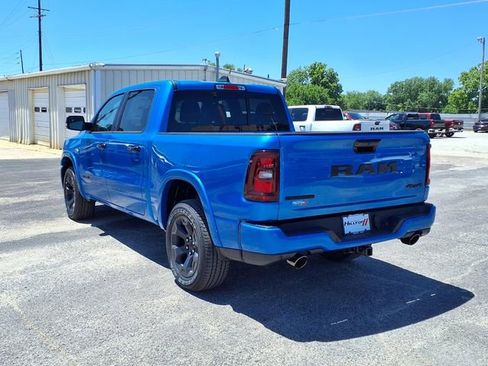 New 2026 RAM 1500 Big Horn AWD/4WD image 17