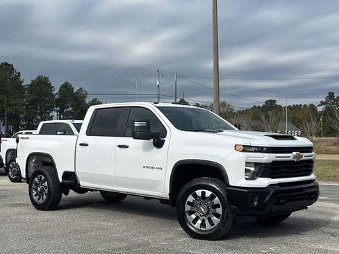 New 2026 Chevrolet Silverado 2500 Custom image 10