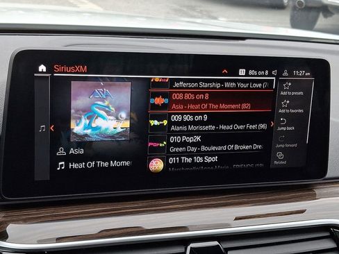 Used 2022 BMW 540i xDrive w/ Executive Package image 19