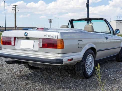Used 1987 BMW 325i Convertible RWD image 6