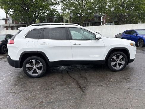 Used 2019 Jeep Cherokee Limited AWD/4WD image 7