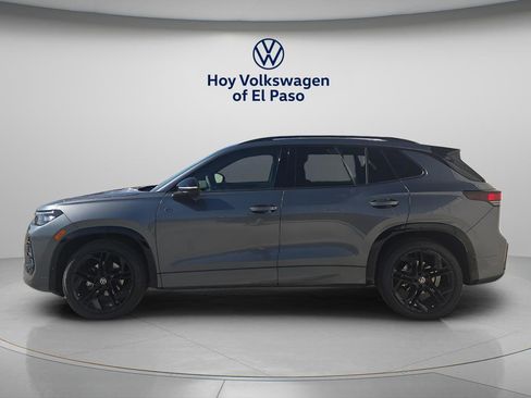 New 2026 Volkswagen Tiguan SE R-Line image 5