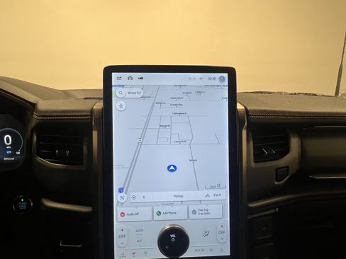 Used 2023 Ford F150 Lightning Lariat image 24