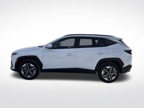 Certified 2025 Hyundai Tucson SEL image 2