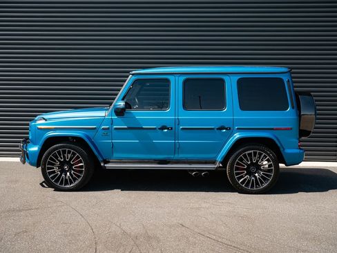 Used 2025 Mercedes-Benz G 63 AMG 4MATIC image 2