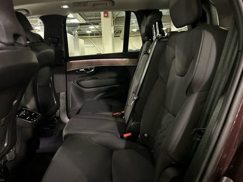 Used 2025 Volvo XC90 B6 Core w/ Climate Package AWD/4WD image 22