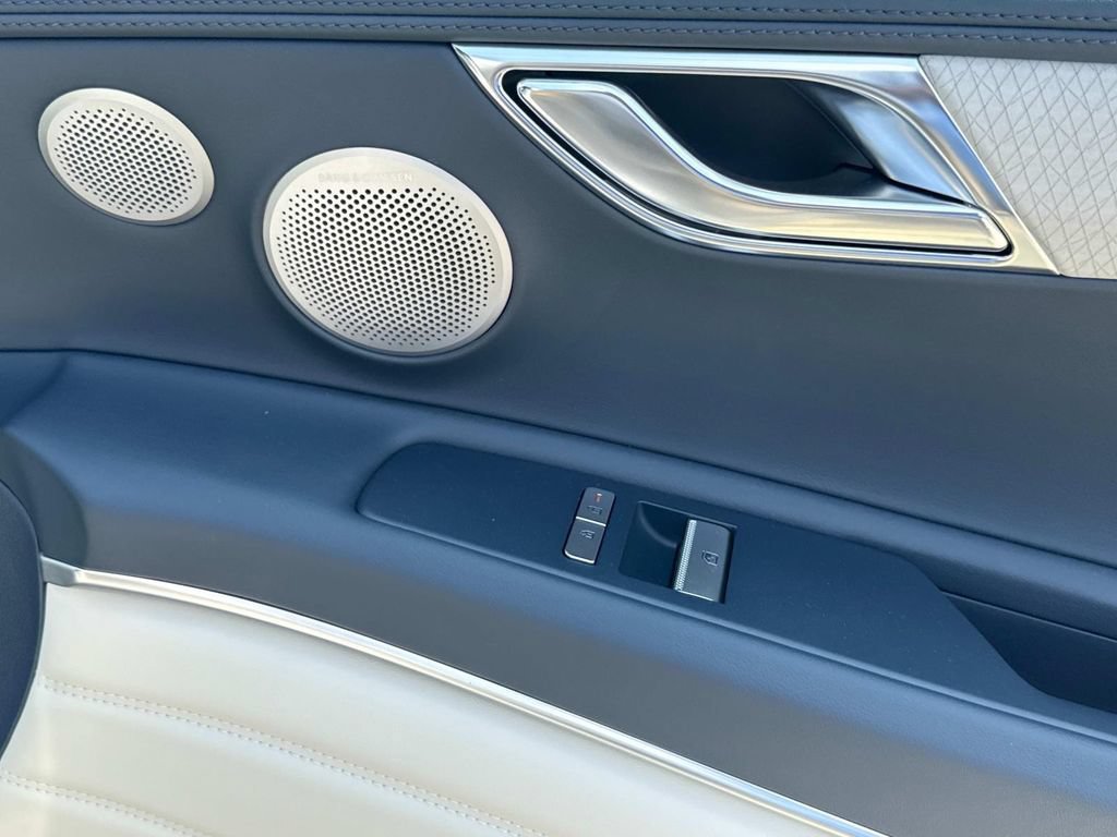 New 2026 Genesis GV80 3.5T Prestige AWD/4WD image 18