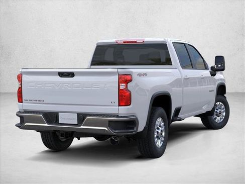New 2026 Chevrolet Silverado 2500 LT image 4
